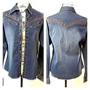 Wrangler Denim Long Sleeved Embroidered Jacket SzS